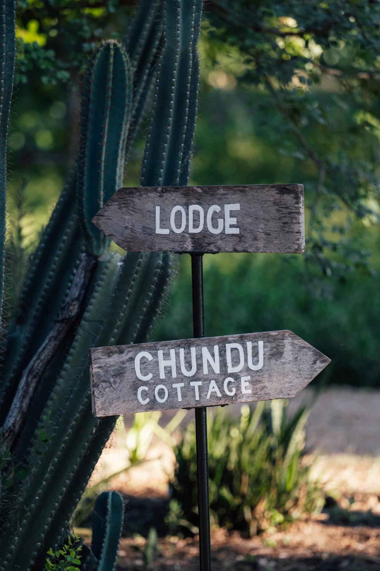 Chundukwa River Lodge - Self Catering House 리빙스턴 외부 사진